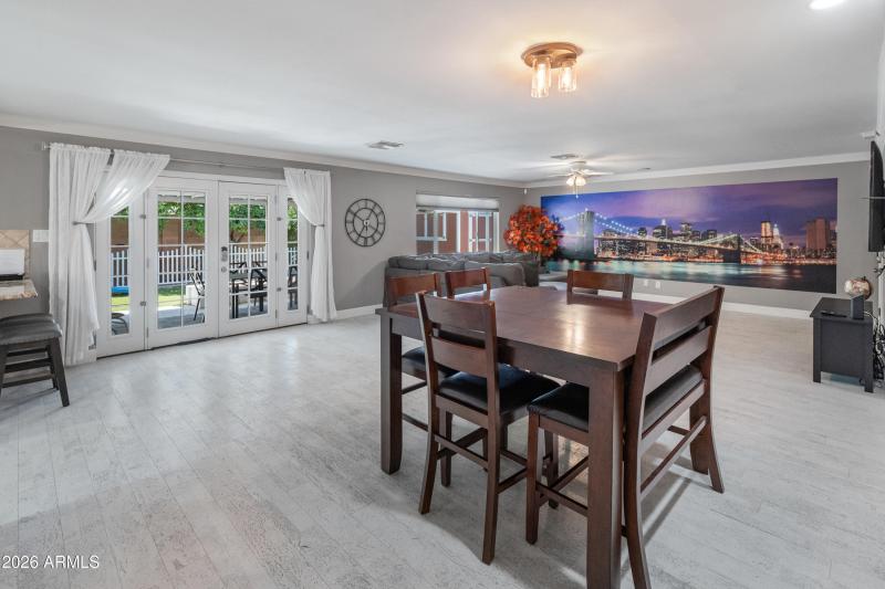 8301 E Monterosa St-15