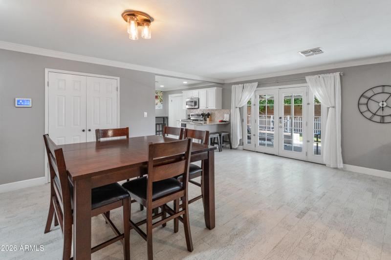 8301 E Monterosa St-19