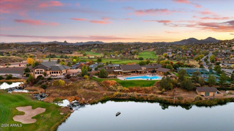 Prescott Lakes Community