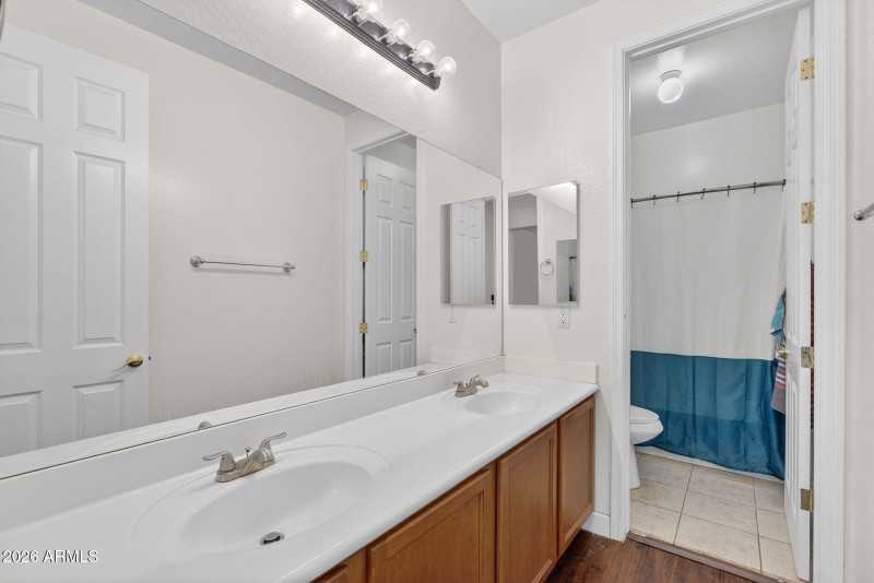 40-web-or-mls-08-E Solina Cir