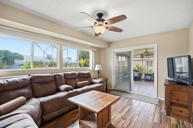 Family Room view toward Screened Patio