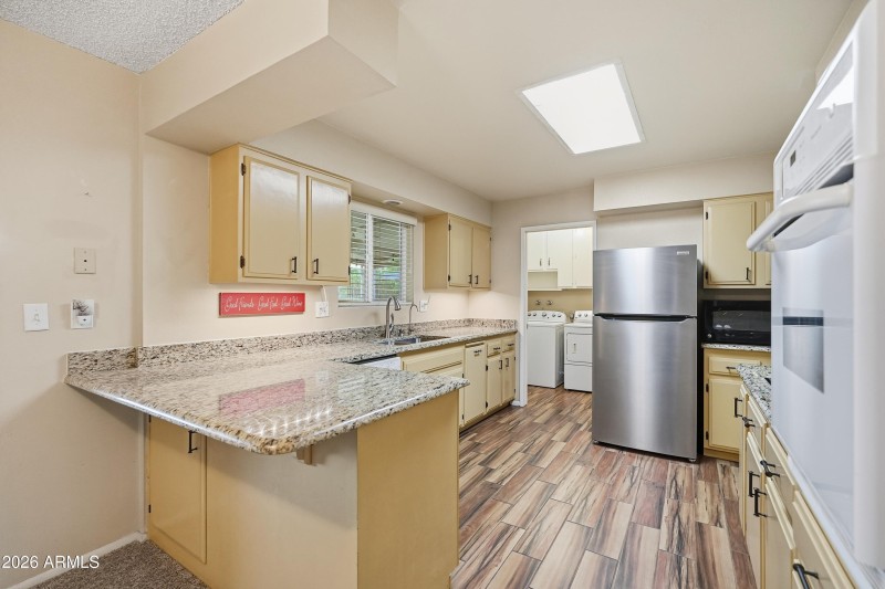Beautiful floors and Counters!