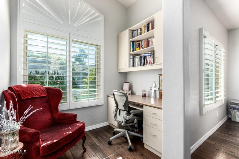 Private Nook in 2nd Master