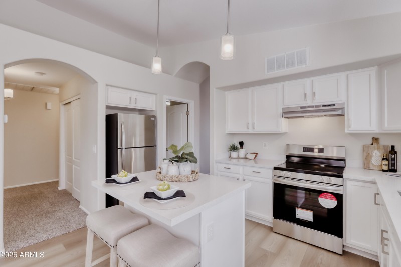 12333 W Marshall Ave - MLS Sized - 016