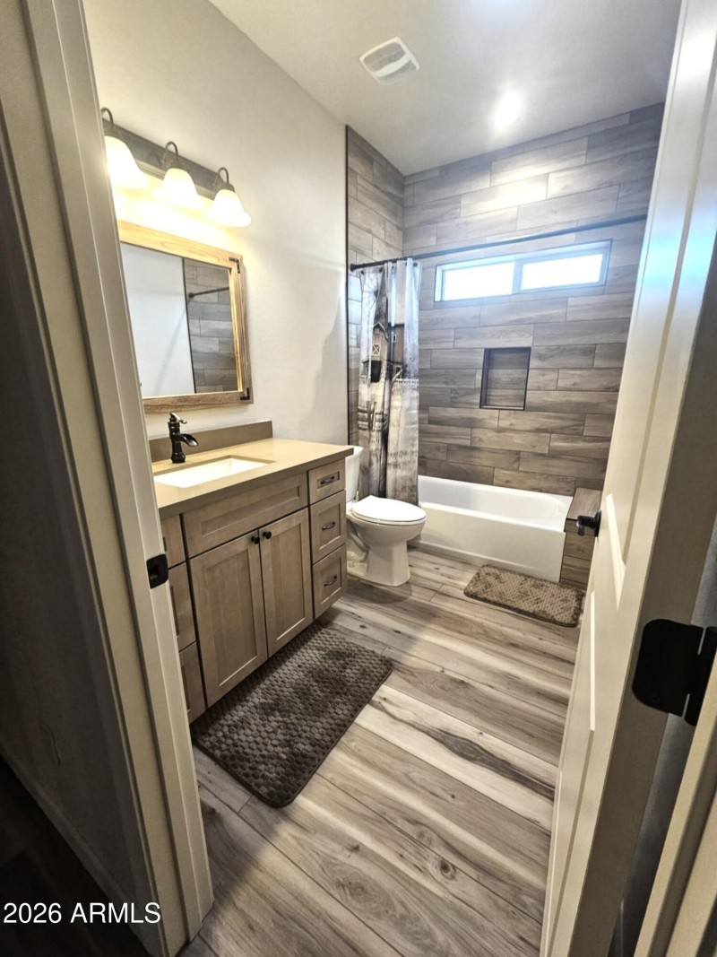 21542 W GALVIN Guest Bath