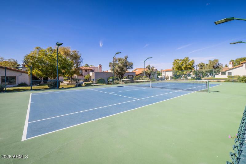 6349_N_78th_St_103_28