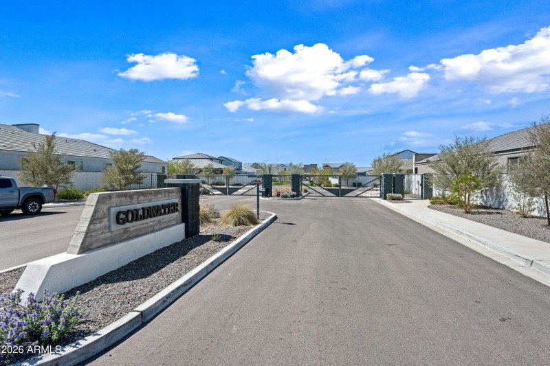 2-Goldwater-ocupix-Comm