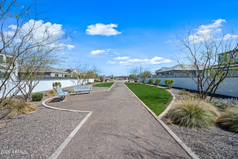 7-Goldwater-ocupix-Comm