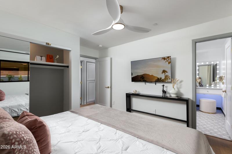 2ND PRIMARY EN-SUITE