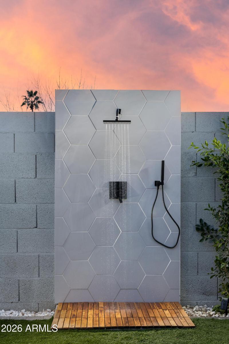 OUTDOOR SHOWER