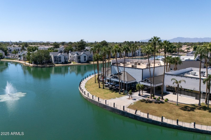 DJI_20251003120315_0527_D