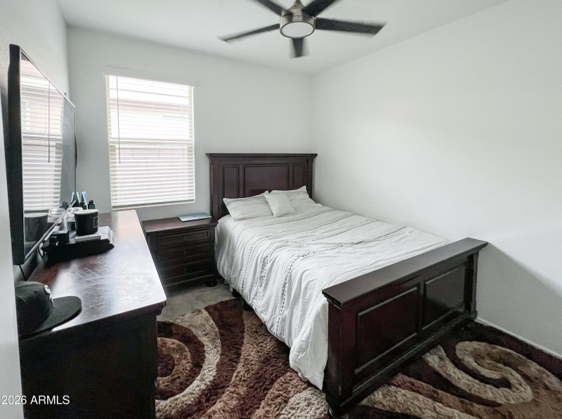 3918 S 90th Ln Bedroom Pics-5