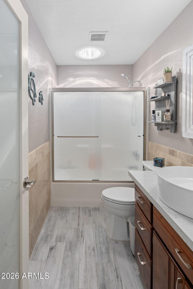 41-web-or-mls-_TMR1600