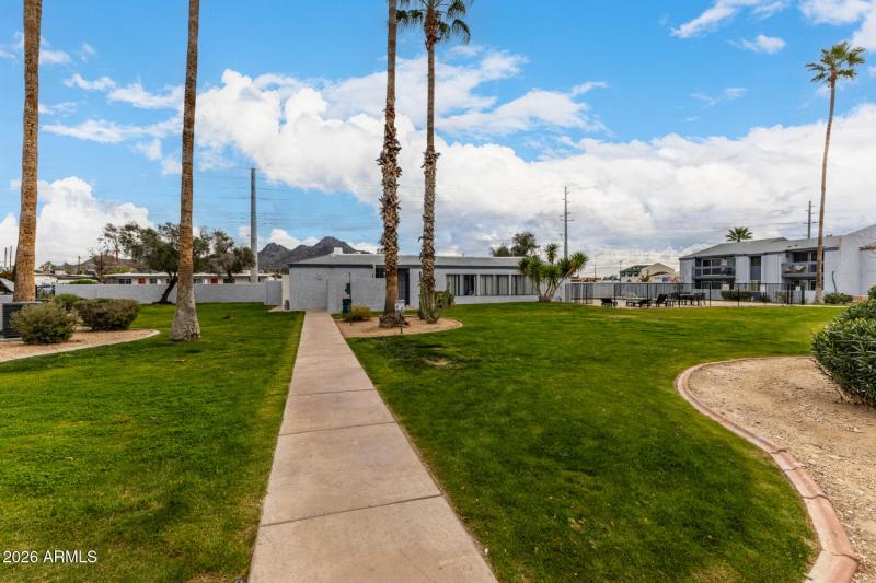 Landscaped Common Grounds