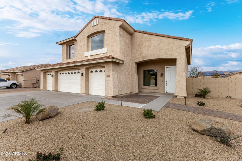 FRONT OF HOME & YARD