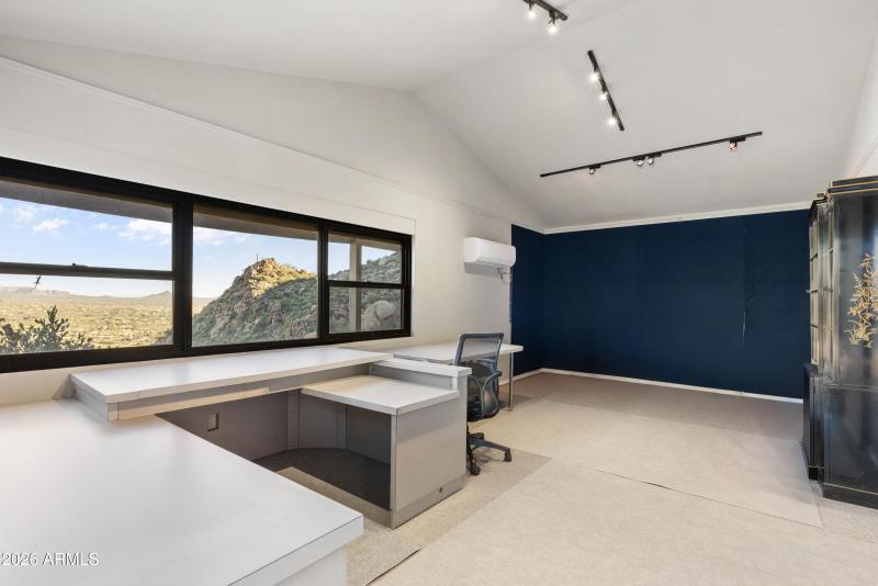 Detached additional Office