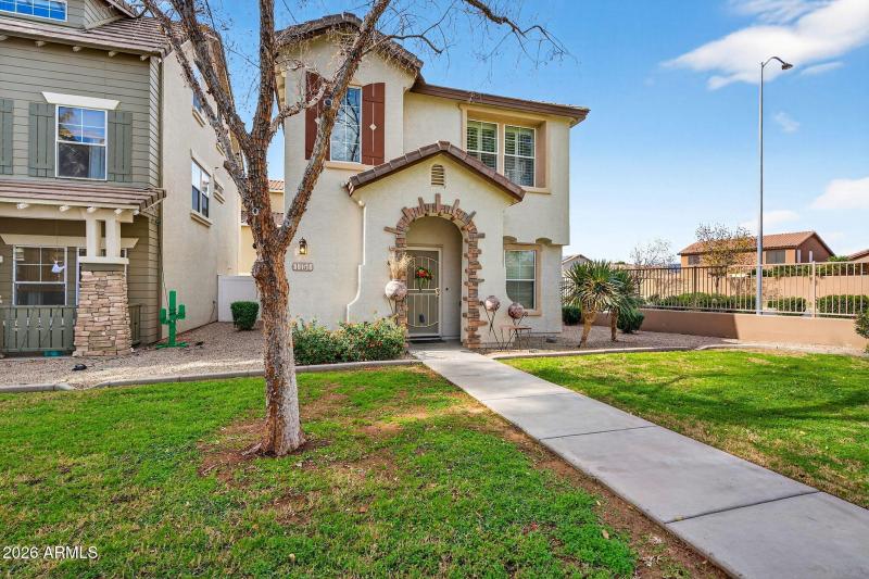 2-web-or-mls-12- E Neville Ave