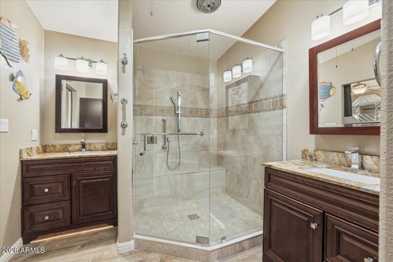 Primary Suite - 570 S Mustang Valley