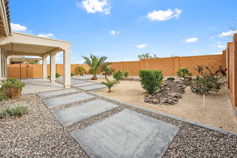 19739 N 259th Ave-42