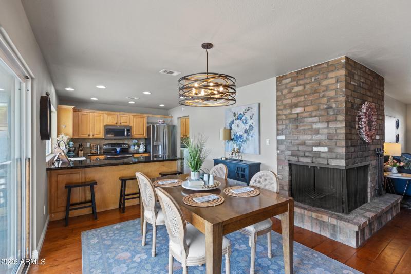 2235 W Isabella Ave-18