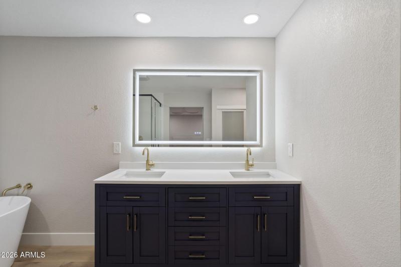 Dual Vanity Spa Bathroom