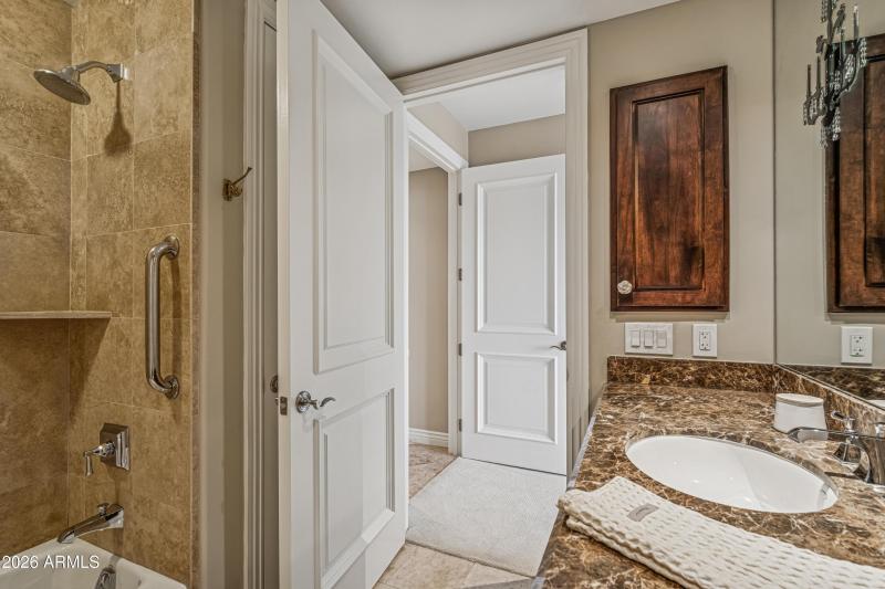 I2026011902 - Daytime HDR-27