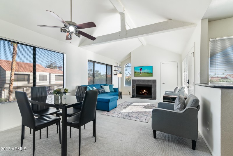 14_10115 e mountain view rd-2106-14