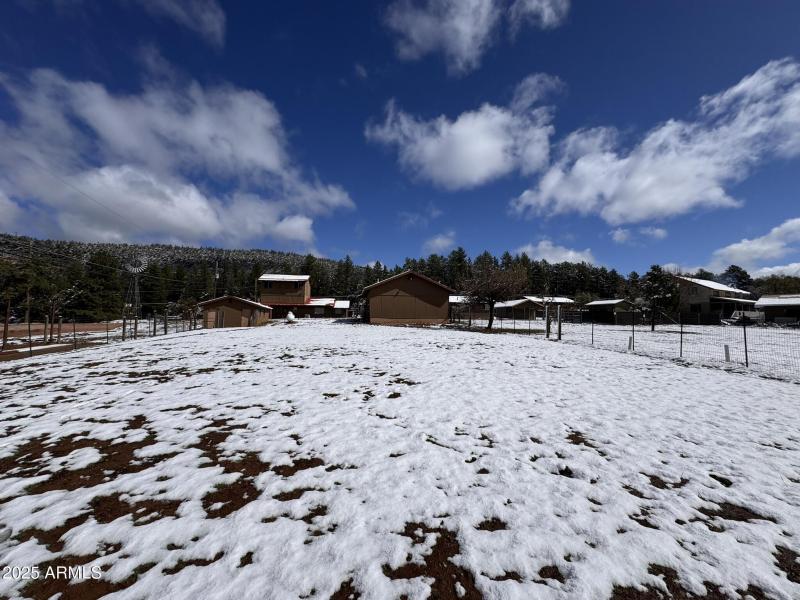 38 - 2 of 2 south fenced yards