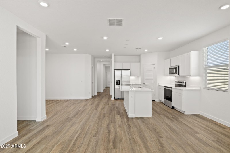 31-web-or-mls-17713-w-eva-st-lot-3-zanje