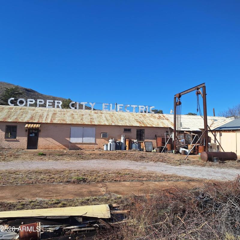 618432304_26071581039143186_616001969476