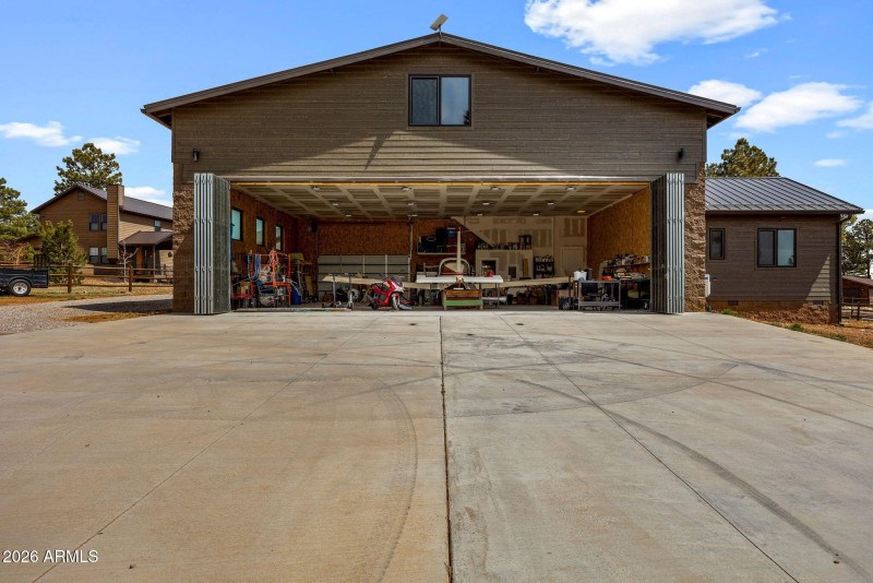 2270 Spitfire Circle