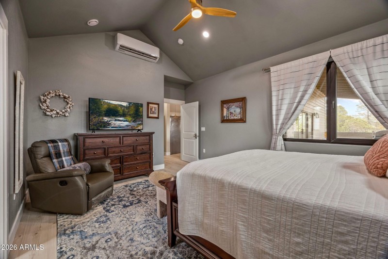 2270 Spitfire Circle