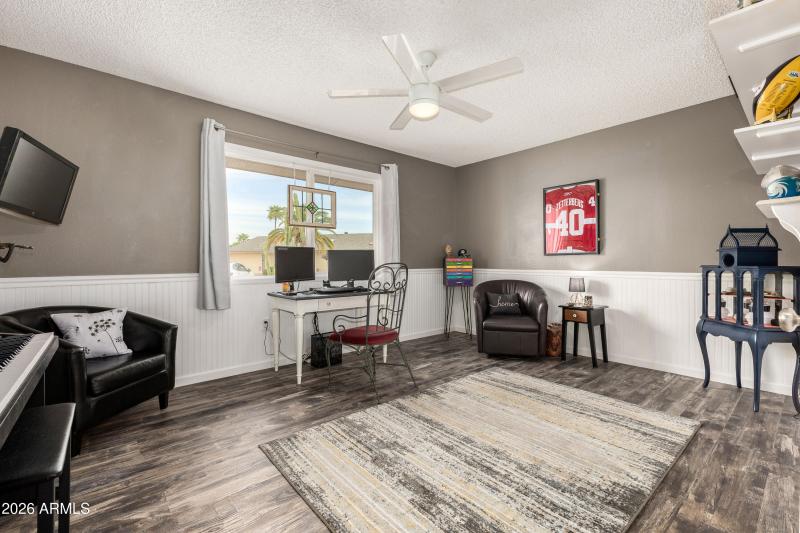 6974d8_26 - Wild Horse