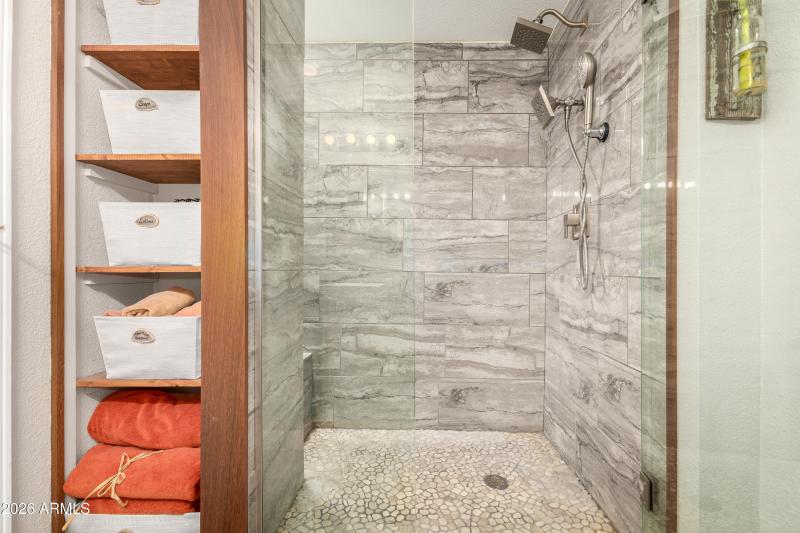 6974d8_29 - Wild Horse