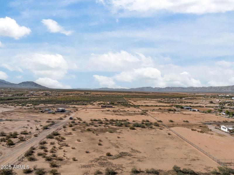 10-web-or-mls-DJI_20251111130243_0085_D