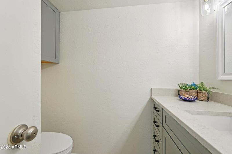 24-web-or-mls-W Cheryl Dr-S2501-024