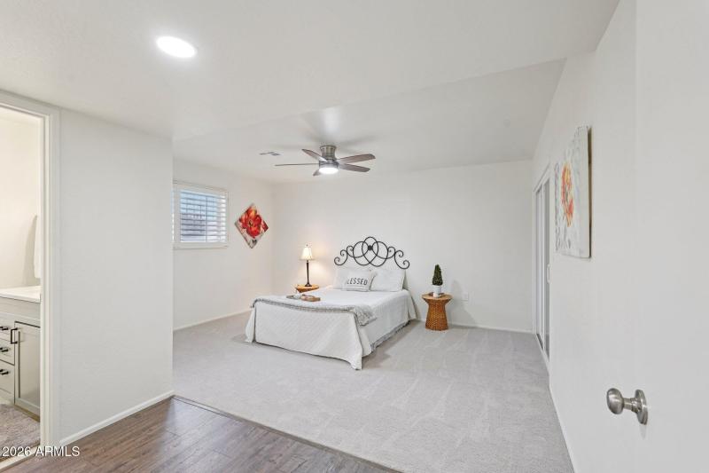 28-web-or-mls-W Cheryl Dr-S2501-028