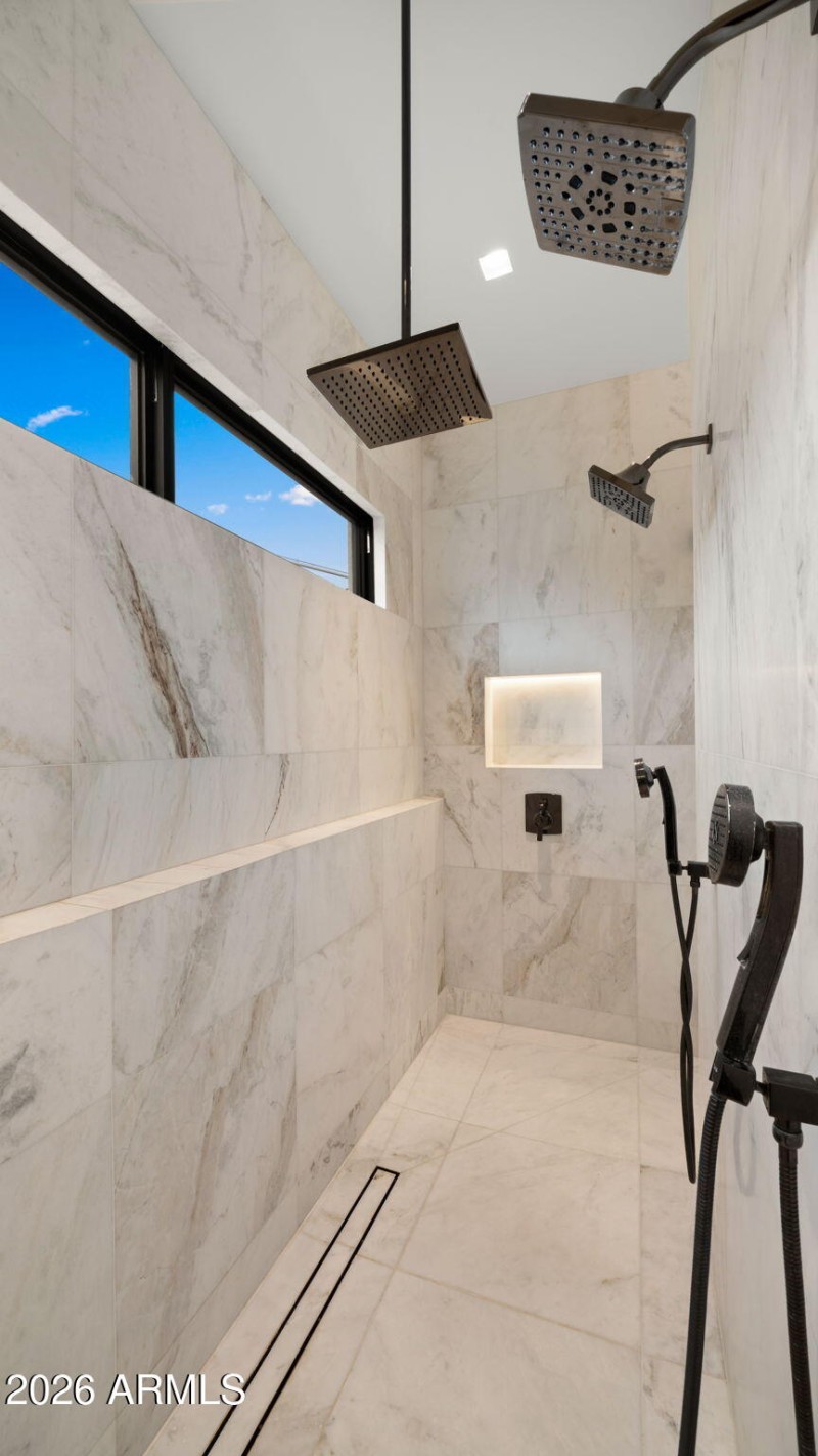 59-web-or-mls-Primary Bedroom13