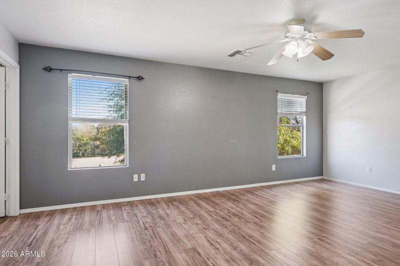 13-web-or-mls-790-e-reflection-pl