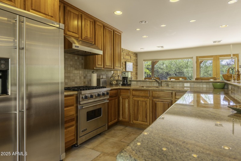 Kitchen, Natural Gas Appliances