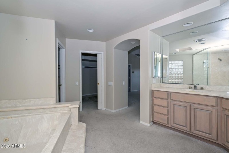 Primary Bath-Closet