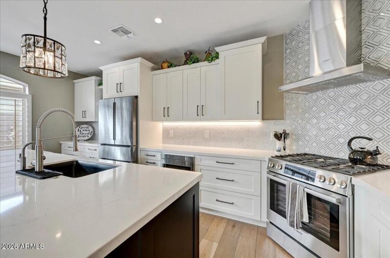 011_10Kitchen Detail