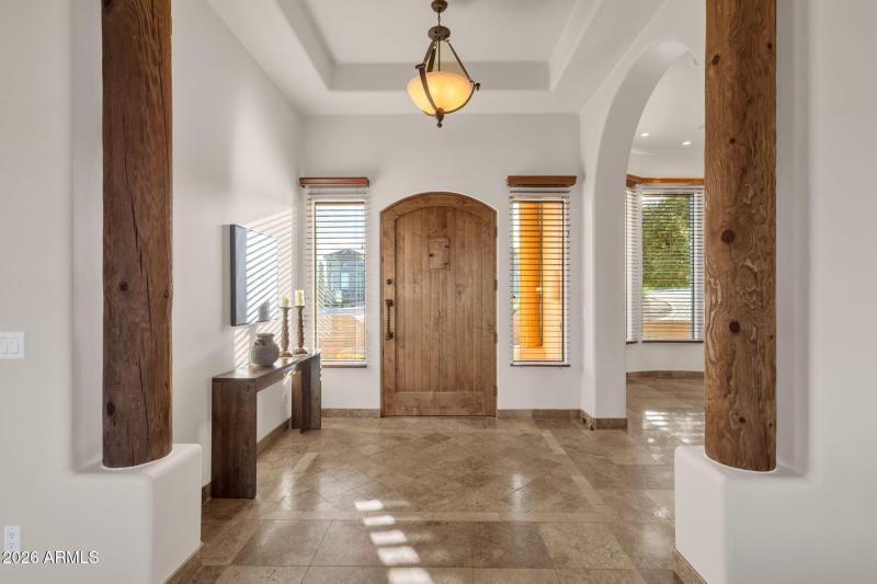 007_Foyer Tile Design