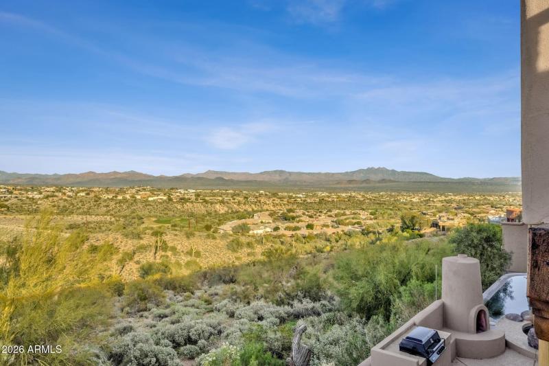 069_Backyard Views II