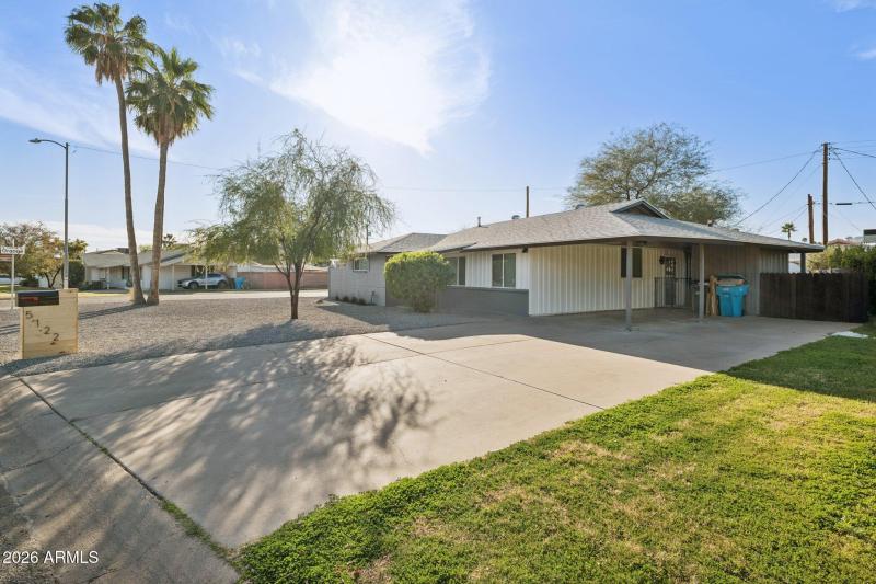 3-web-or-mls-5122-n-13th-ave