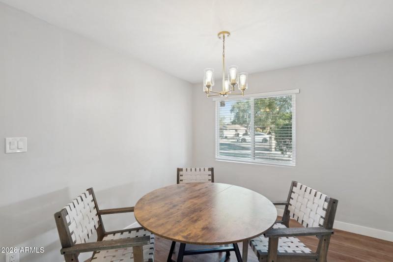 9-web-or-mls-5122-n-13th-ave