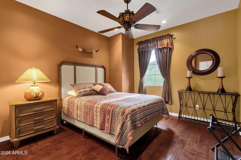 33-web-or-mls-28839-n-20th-ln