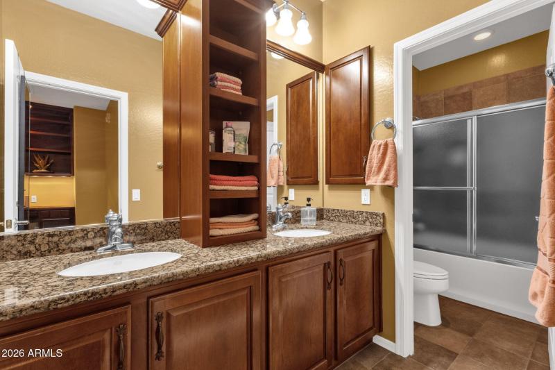 35-web-or-mls-28839-n-20th-ln