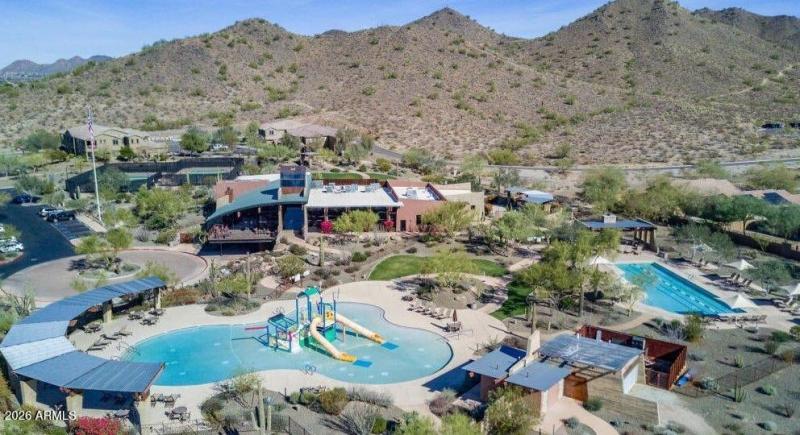 50-web-or-mls-28839-n-20th-ln