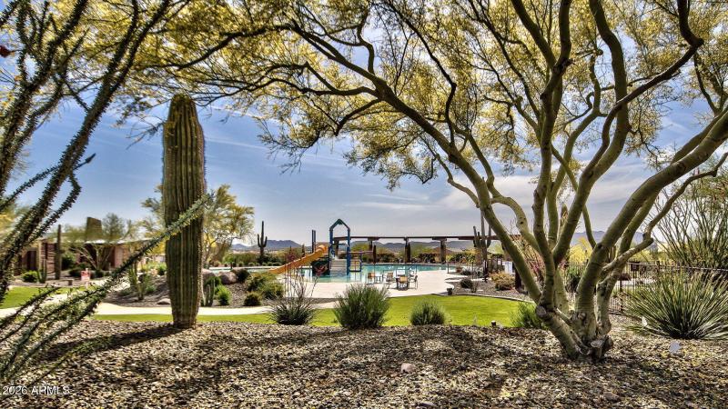 55-web-or-mls-28839-n-20th-ln